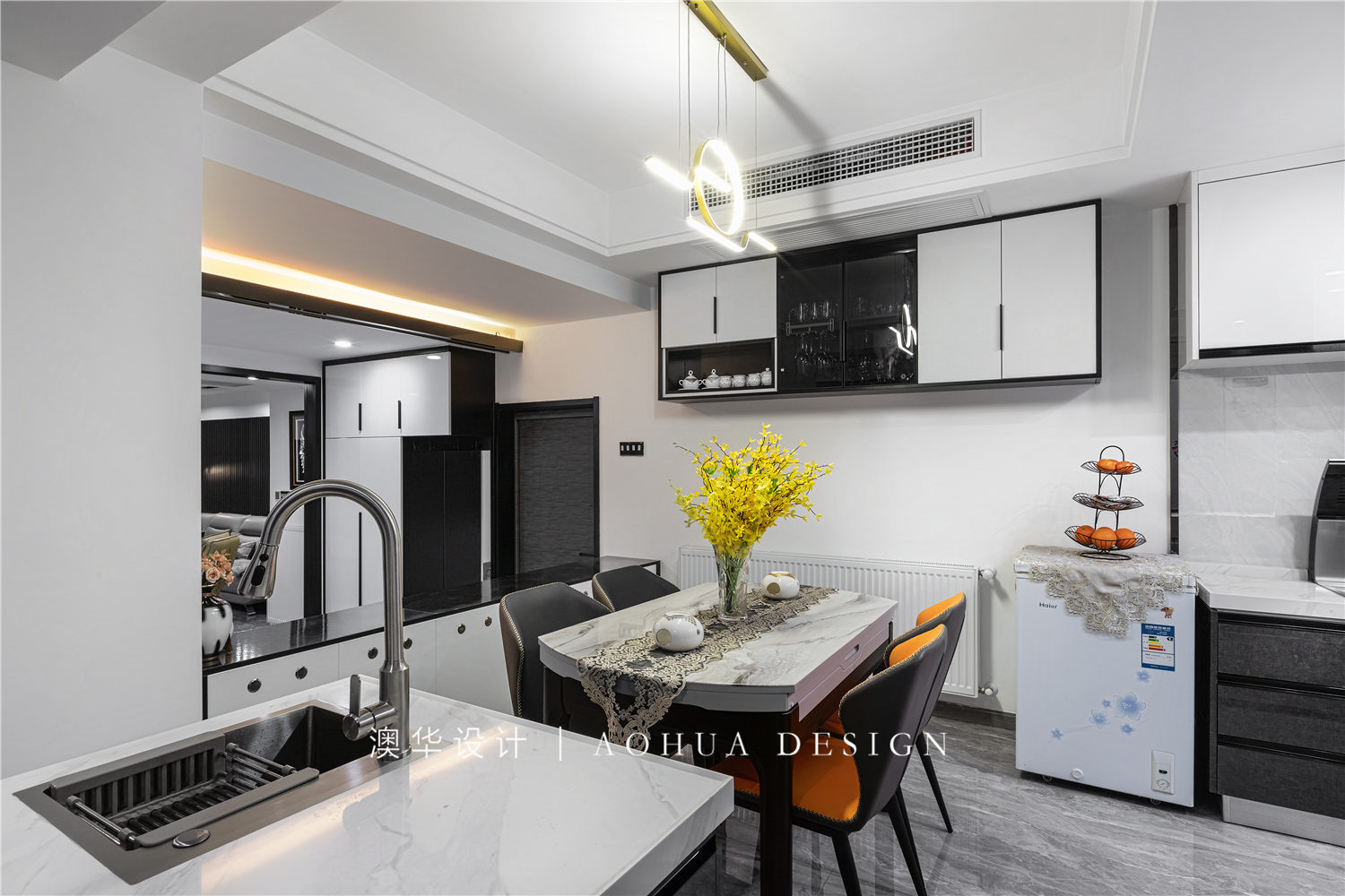 濱江苑130㎡現代黑白灰