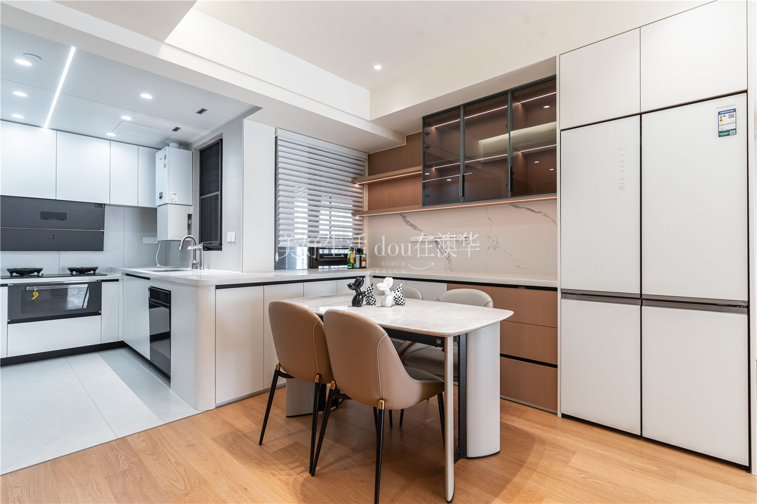 華發(fā)中城薈中央首府裝修,武漢裝修設(shè)計,現(xiàn)代原木風裝修