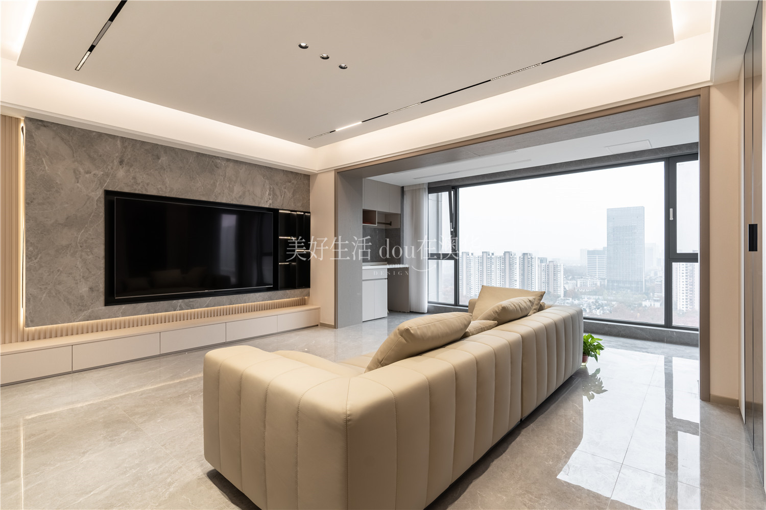 華僑城紅坊,現代輕奢