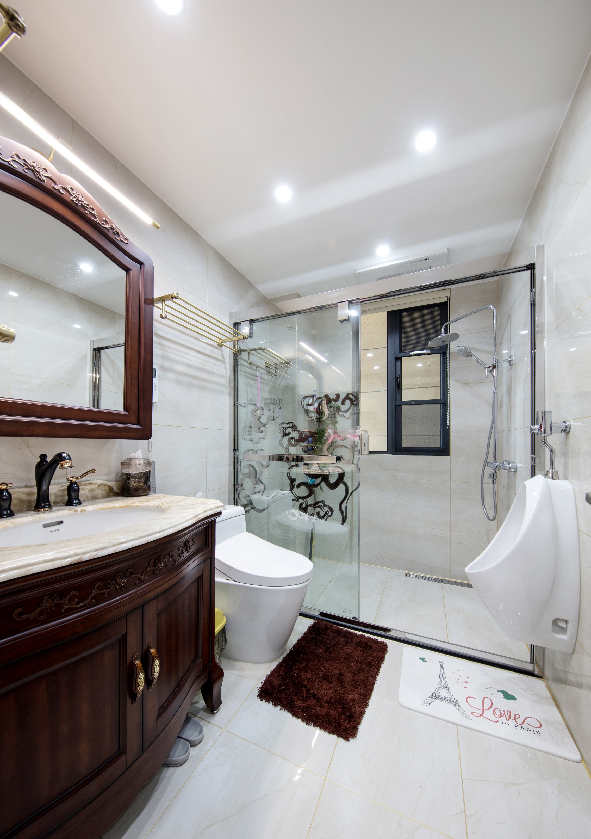 031121400487.jpg 衛(wèi)生間1.jpg