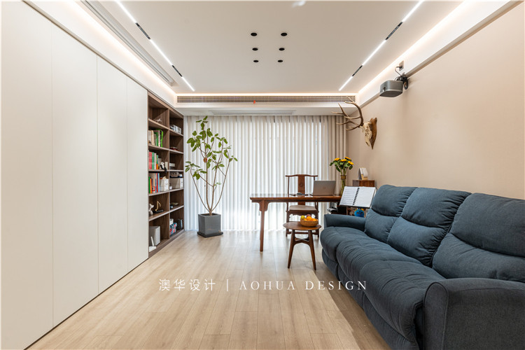 181013250490.jpg 殷芳-曙光星城130㎡現(xiàn)代簡(jiǎn)約.jpg