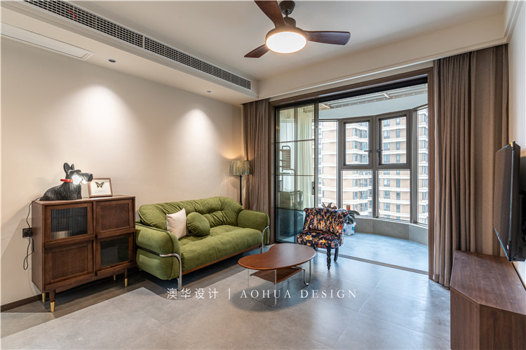 081038520209.jpg 細腿家具.jpg