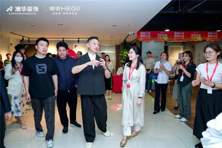 陶大宇,明星探店,澳華裝飾,武漢裝修 陶大宇,明星探店,澳華裝飾,武漢裝修
