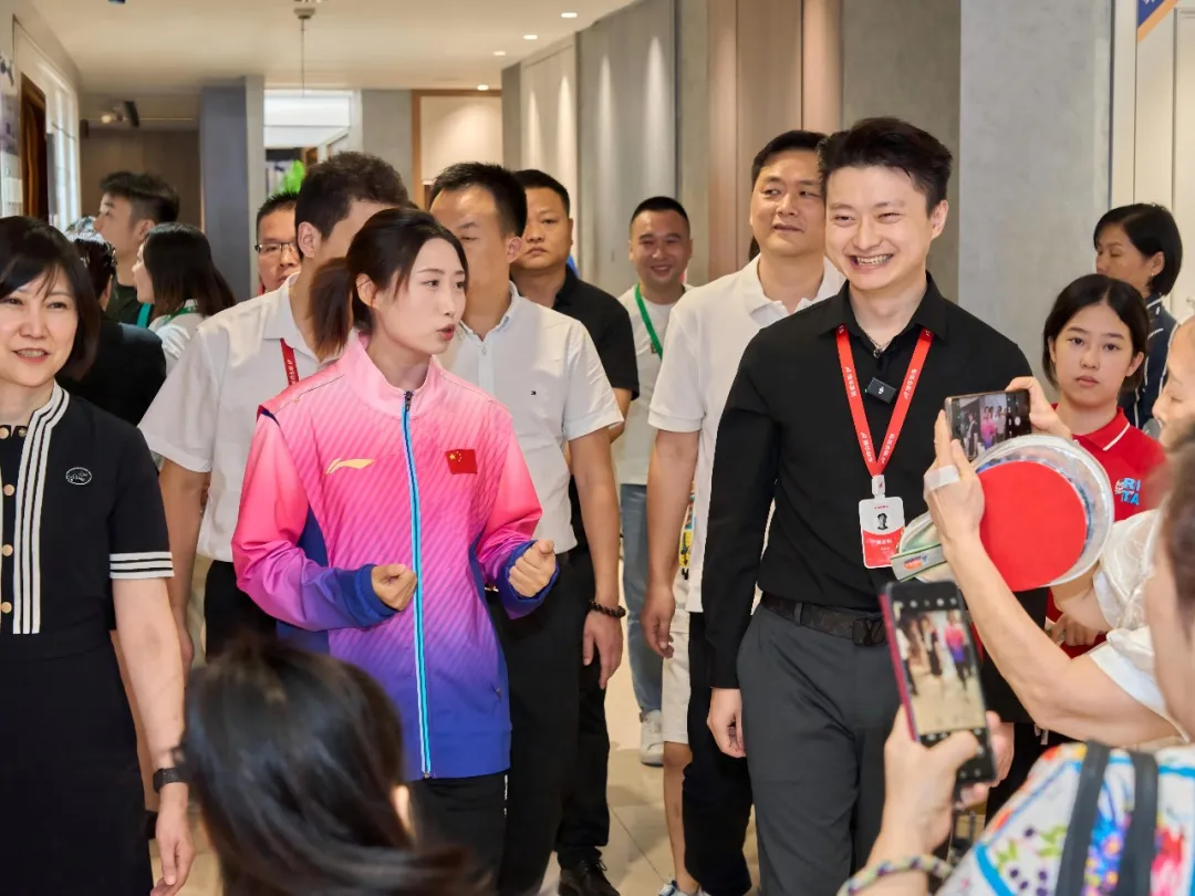 奧運冠軍,冠軍品質(zhì),澳華裝飾 奧運冠軍,冠軍品質(zhì),澳華裝飾