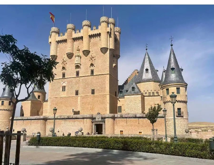 武漢裝修設(shè)計(jì),武漢室內(nèi)設(shè)計(jì),澳華設(shè)計(jì) 武漢裝修設(shè)計(jì),武漢室內(nèi)設(shè)計(jì),澳華設(shè)計(jì)